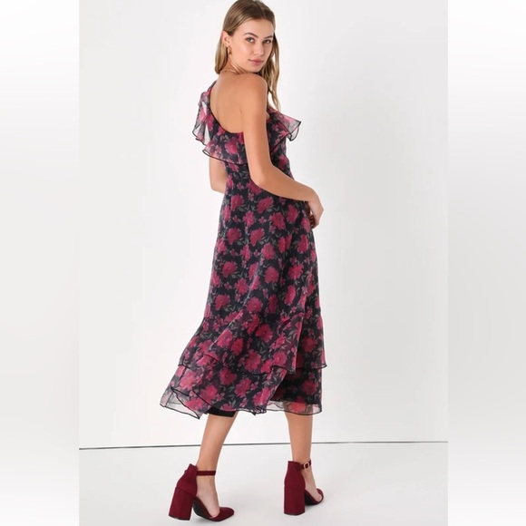 Lulu’s Sweet Romantic Black Floral Print Organza One-Shoulder Dress Size L - Picture 2 of 9